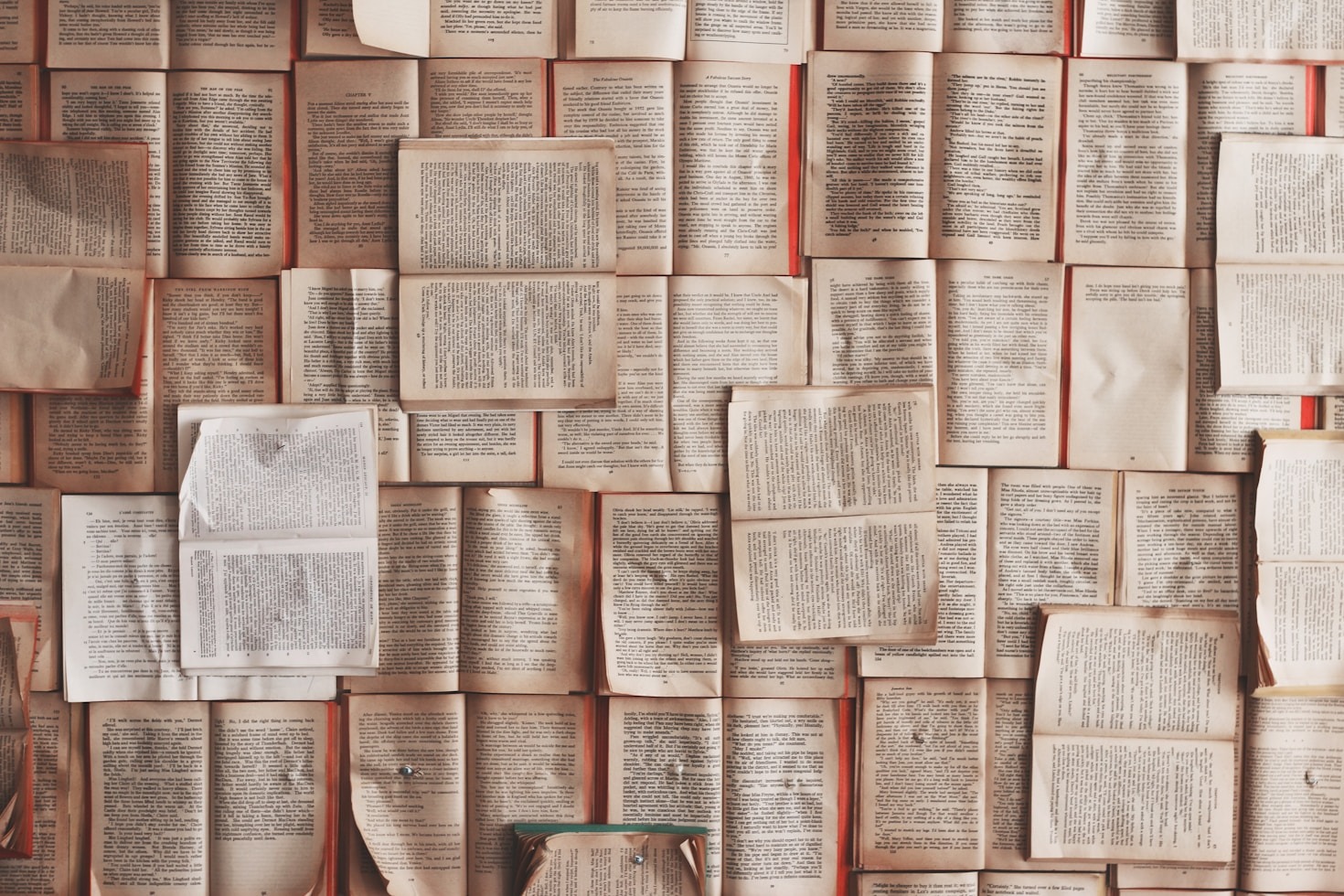 Crafting the Perfect Sci-Fi Romance World